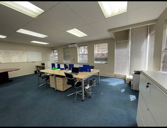 103.50M² OFFICE TO LET IN RIVONIA